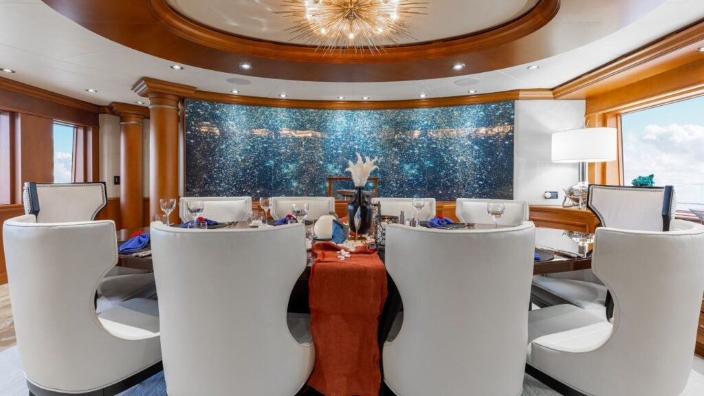 M3 Intermarine yacht for charter