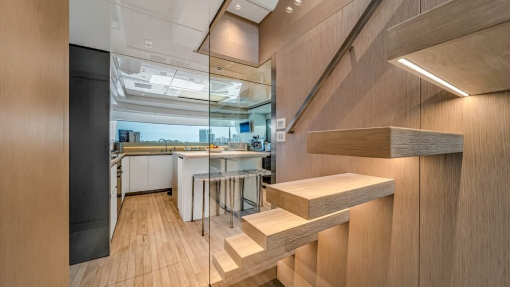 MAVE companionway