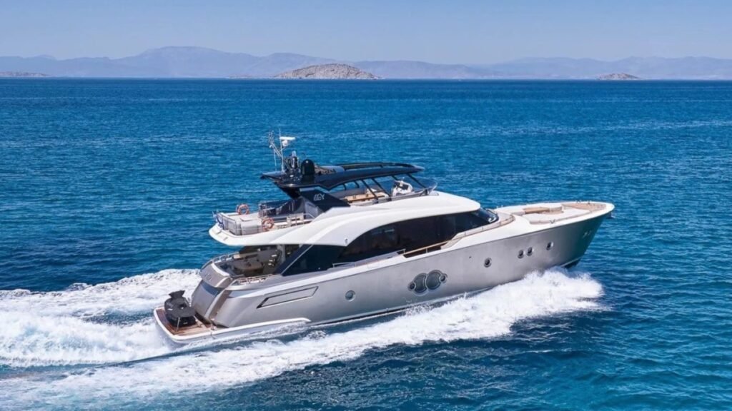 NAYLA Monte Carlo Yachts profile under way