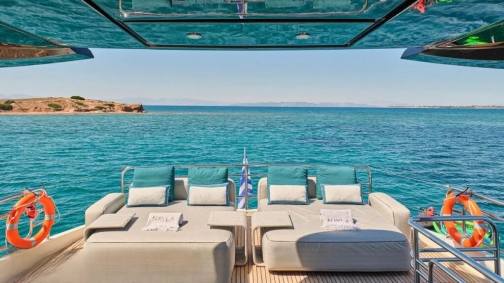 NAYLA upper deck lounge