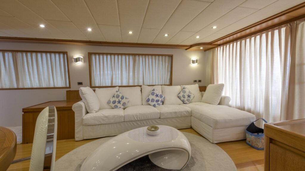 NEWFIELD main salon lounge