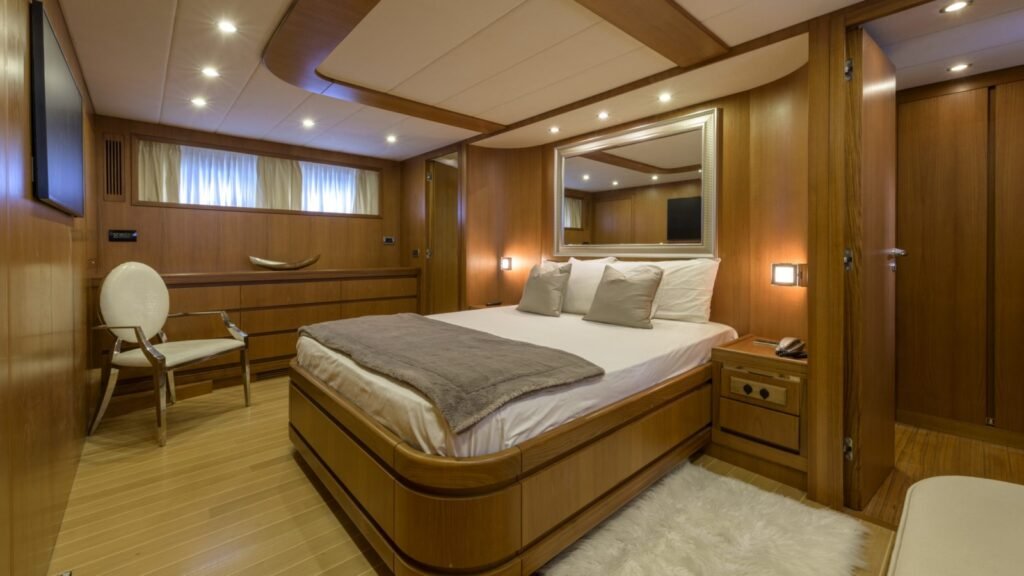 NEWFIELD master suite