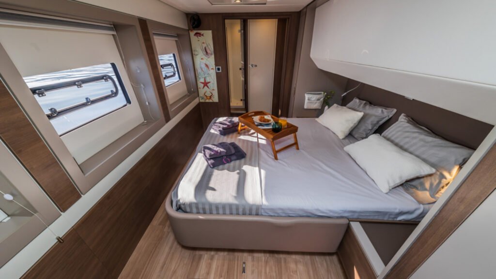 OCEAN LOUNGE guest double cabin