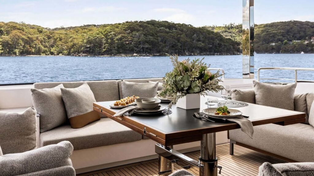 Orraia aft deck lounge