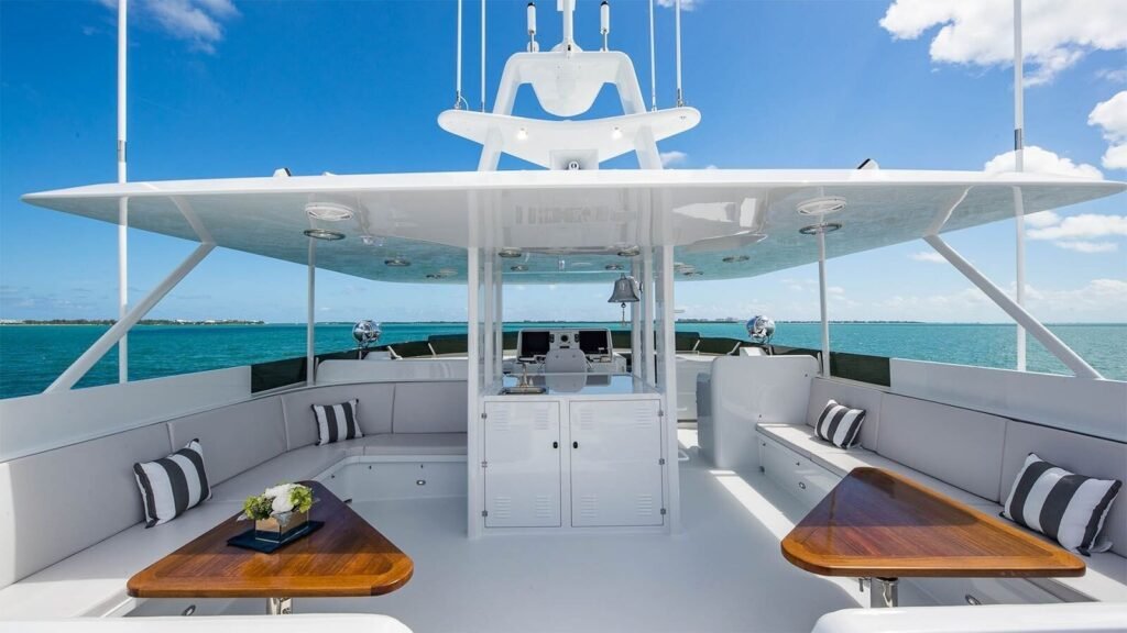 SILVER SEAS Sun Deck