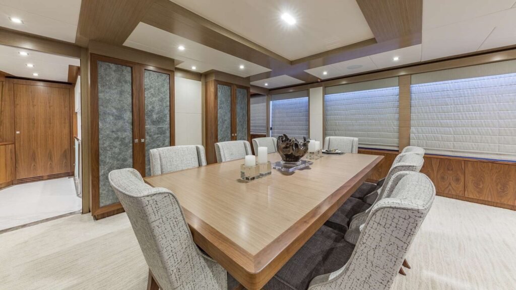 MB III Dining Area