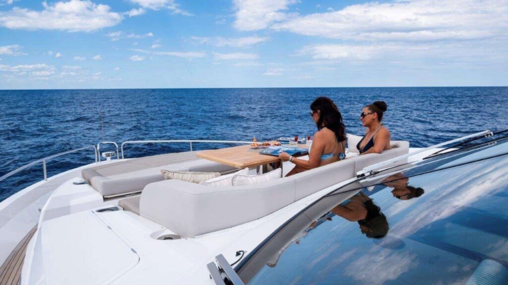 TAKE IT EASY Foredeck