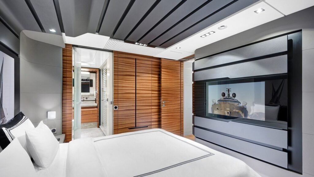 FX VIP Cabin