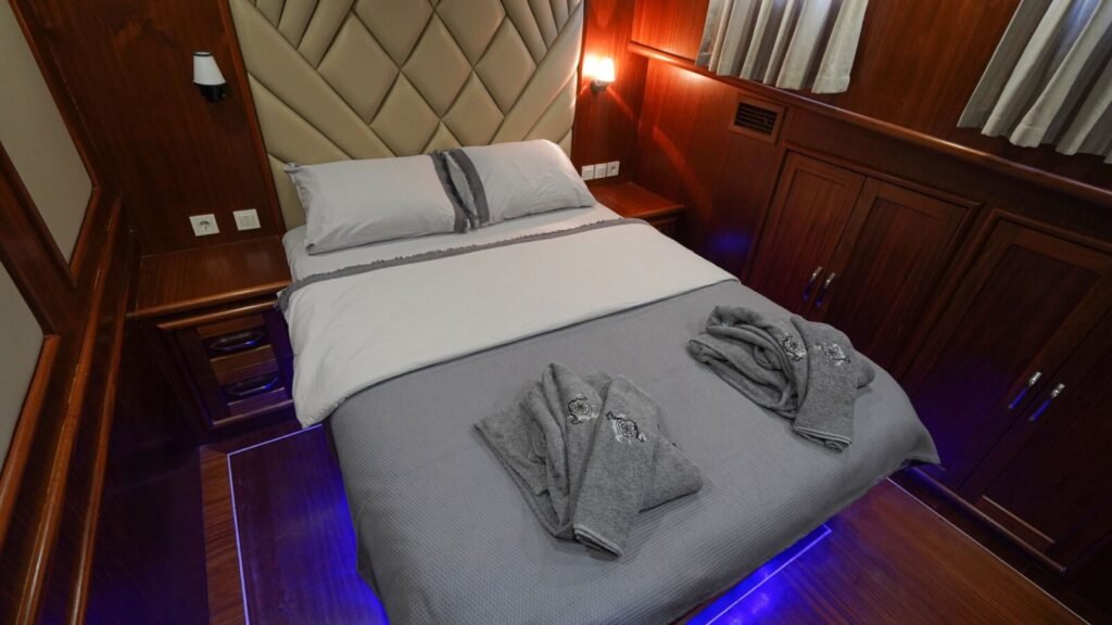 PRENSES ESILA Double Cabin