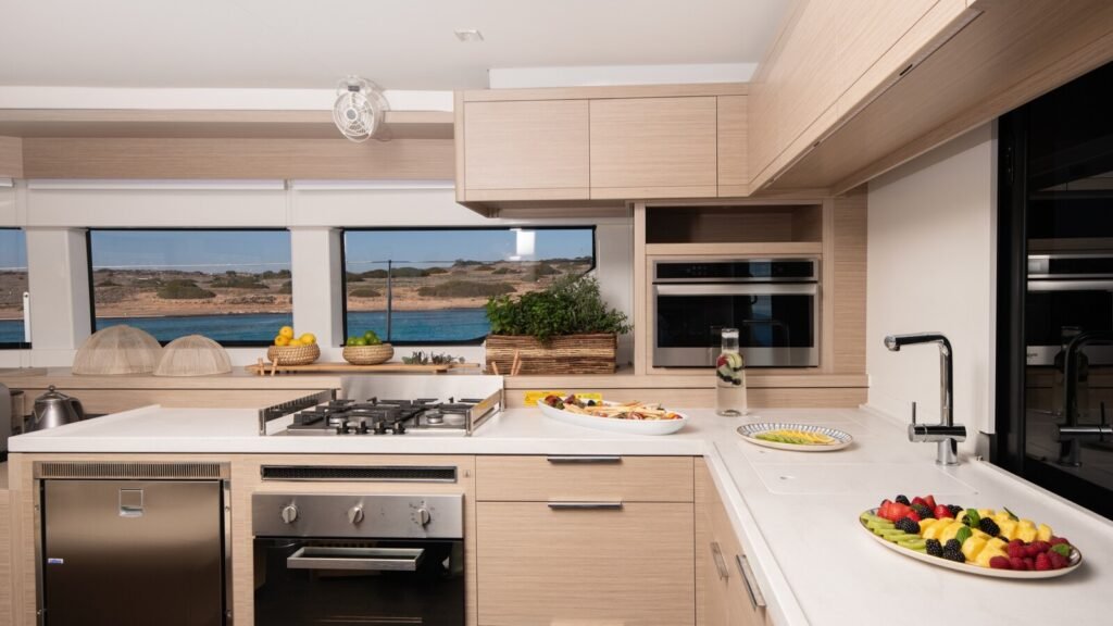 HAPPY Galley