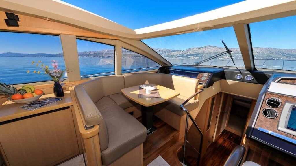 SPICE OF LIFE II Wheelhouse