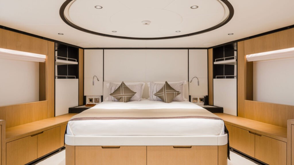 OLIVIA VIP Suite