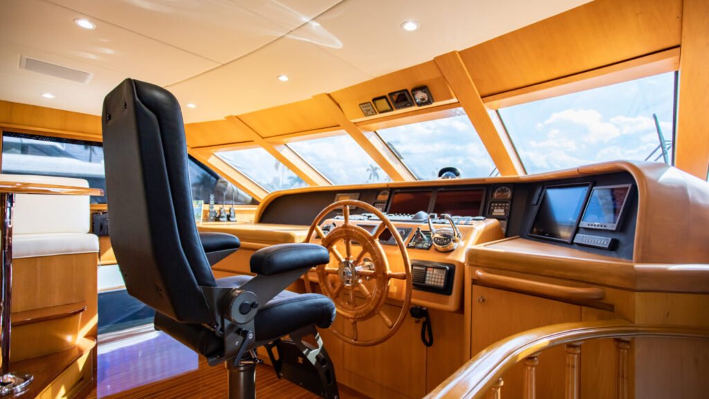 VIAGGIO Wheelhouse