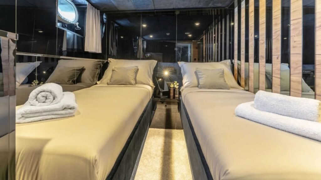 SANTA CLARA Twin Suite