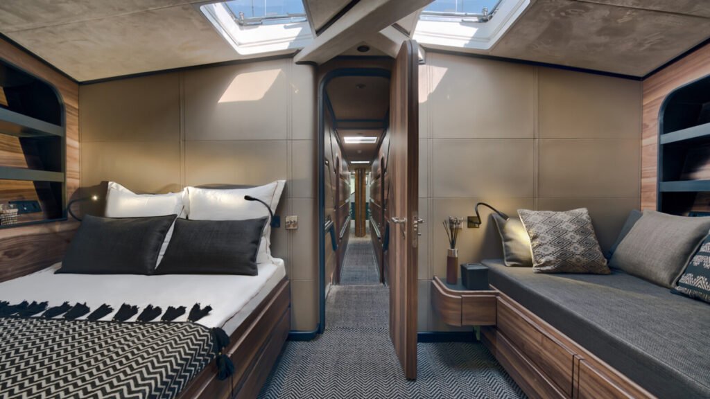 OCEAN PURE 2 Twin Cabin