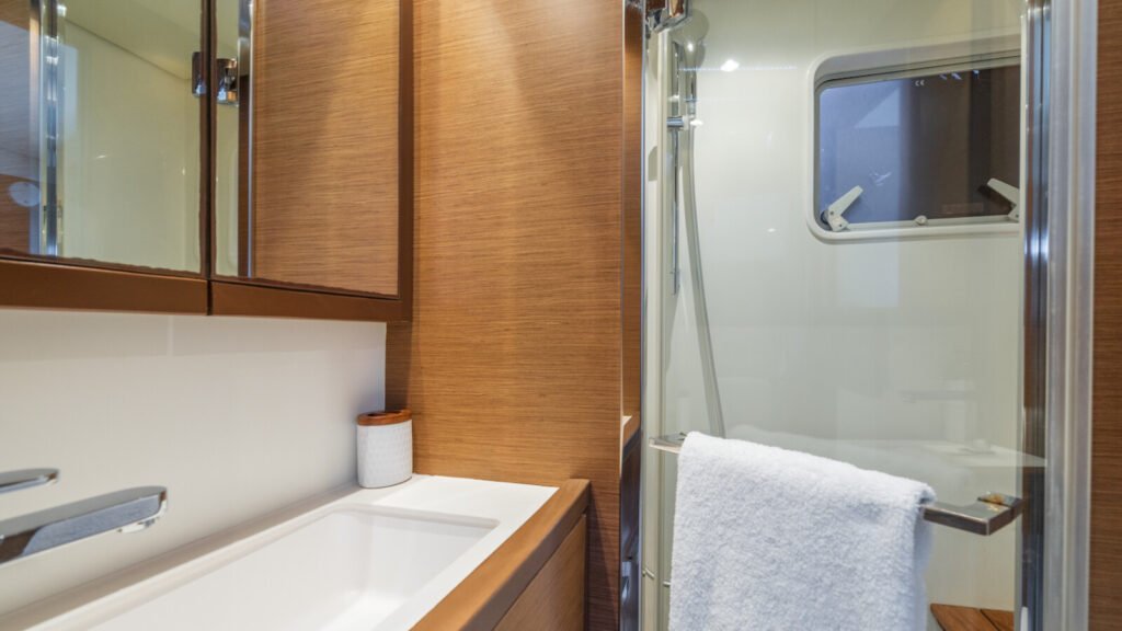 PLAYTIME Ensuite Bathroom
