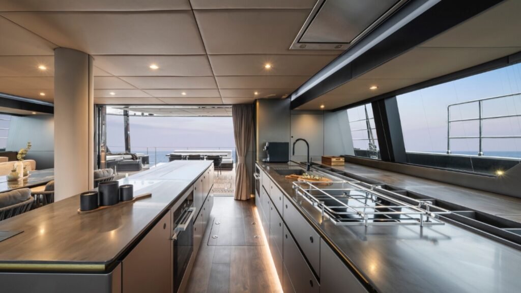 BLACK RAPTOR Galley