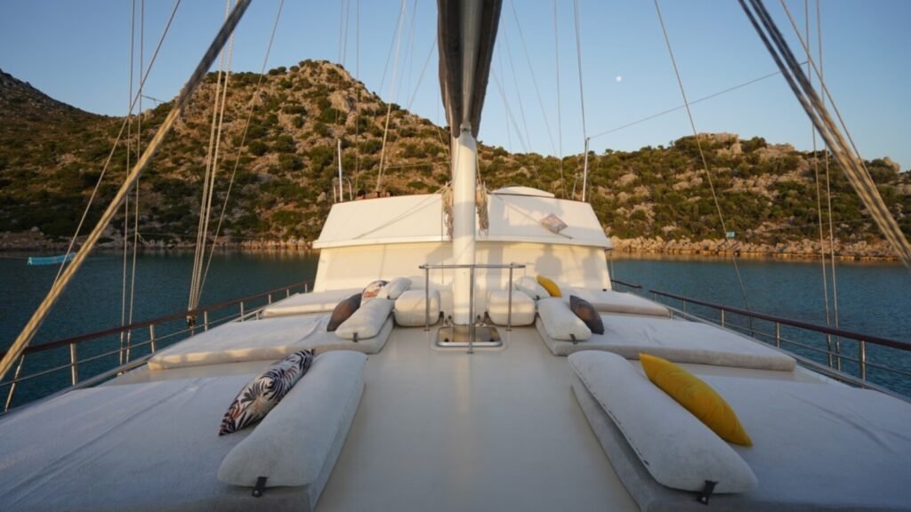 PRENSES ESILA Foredeck Sun Pads