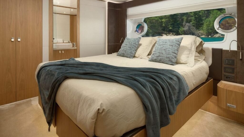 DAMARI Guest Suite