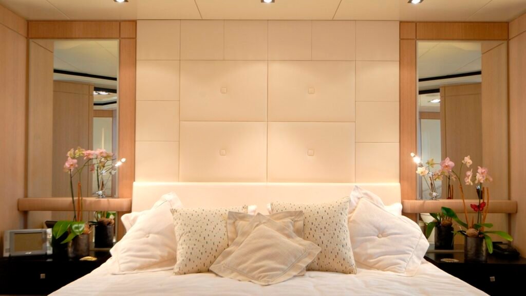 PENELOPE double guest cabin
