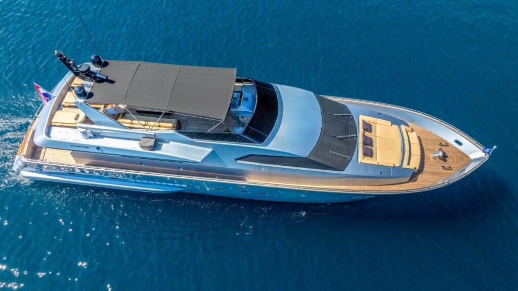 PHANTOM yacht