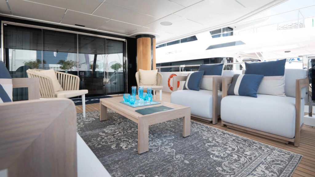SANDBANK main deck aft lounge