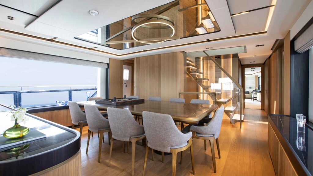SANDBANK formal dining area