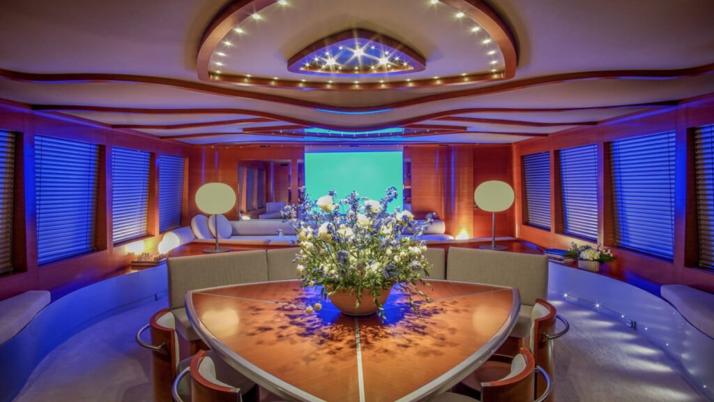 SATORI motor yacht - formal dining salon