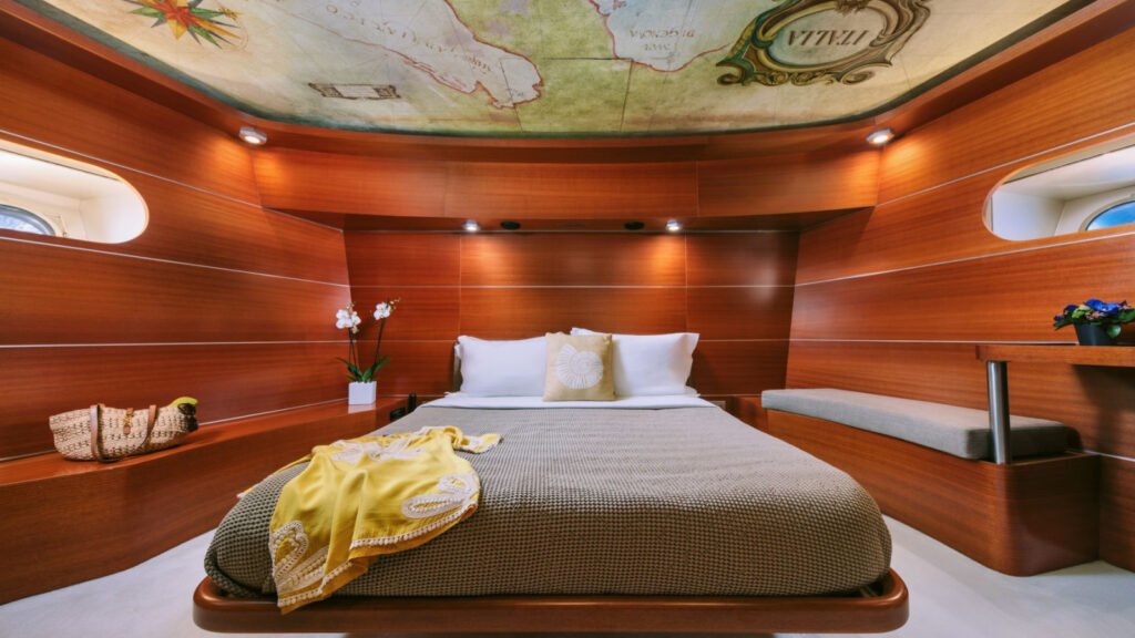SATORI motor yacht - guest cabin with painted ceiling