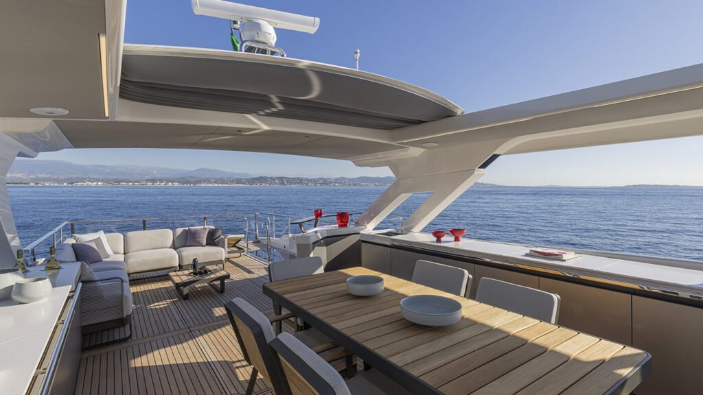 SEMELA charter yacht
