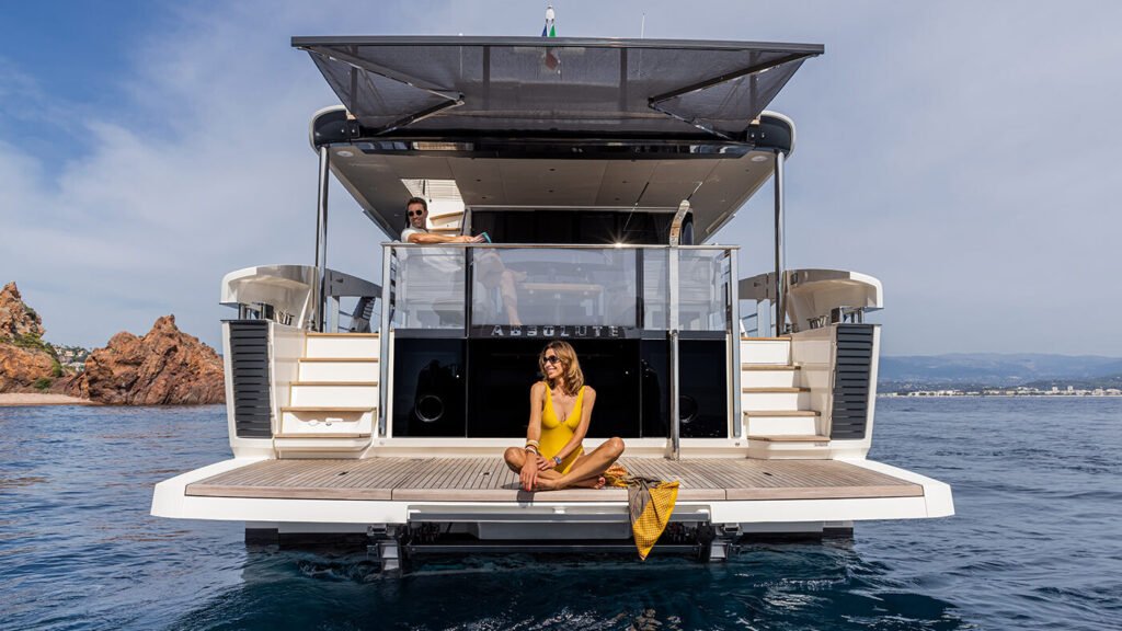 SEMELA charter yacht