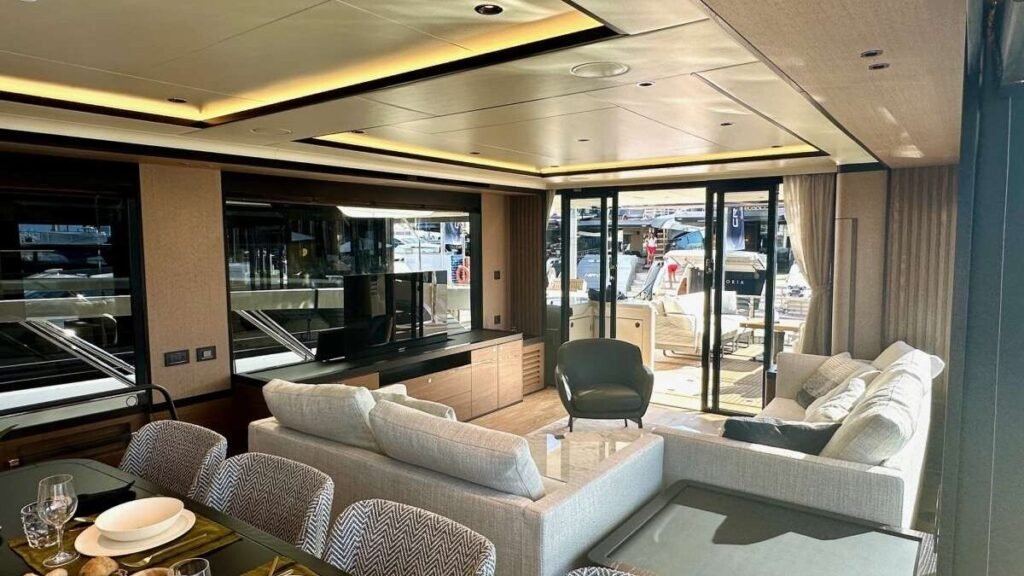 SEMELA charter yacht