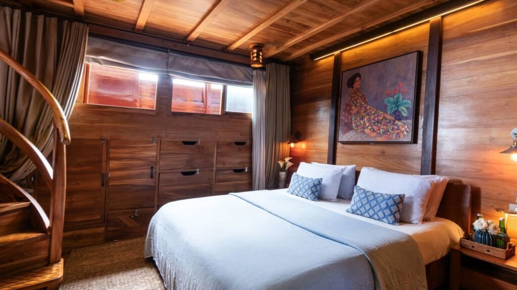 Sequoia twin cabin