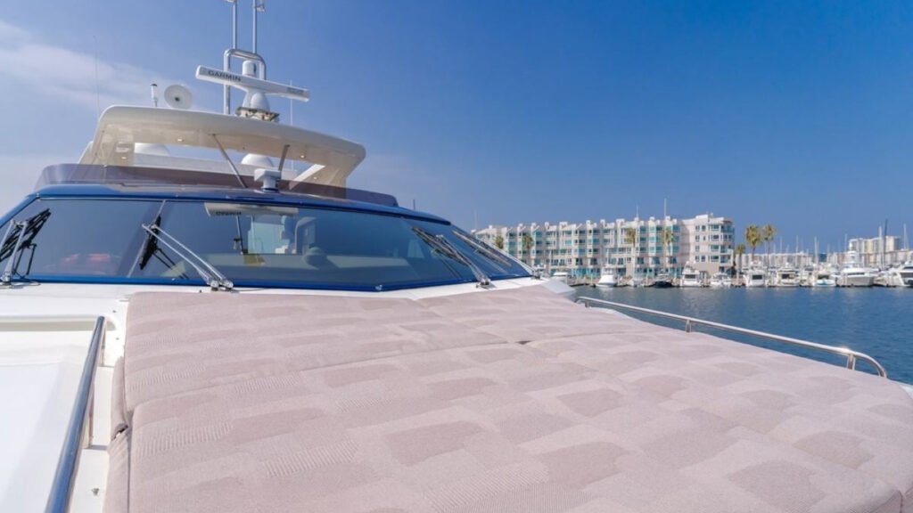 SOL SHINE - foredeck sunpads