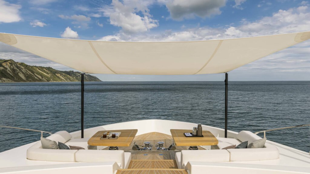 SPICA foredeck sun pads