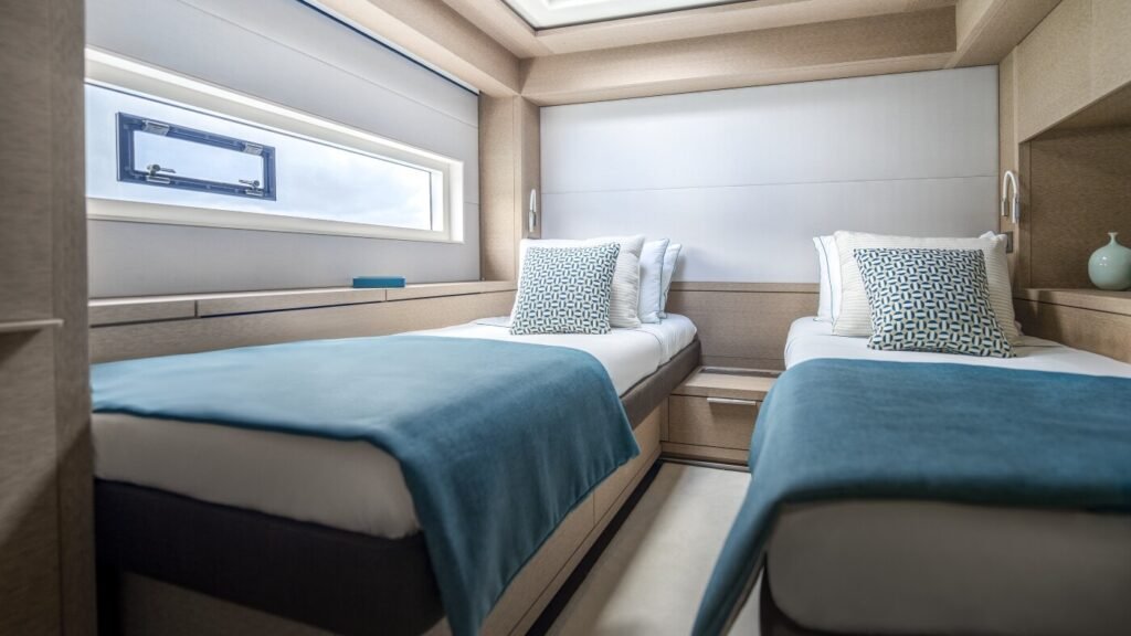 SPIRIT OF PONANT charter yacht