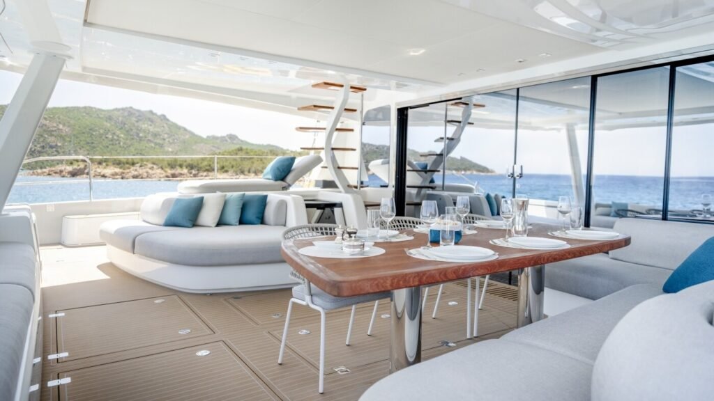 SPIRIT OF PONANT charter yacht