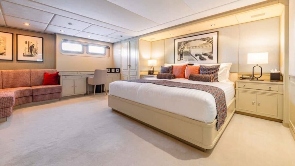 Victory master stateroom